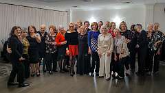 14: 12-04 Rebels Lovely Ladies