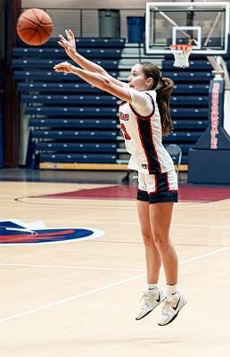 101: BrookdaleBasketball_2026-101