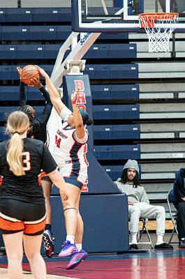 42: BrookdaleBasketball_2026-42