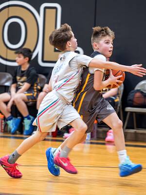 53: ptPleasantBasketball-53