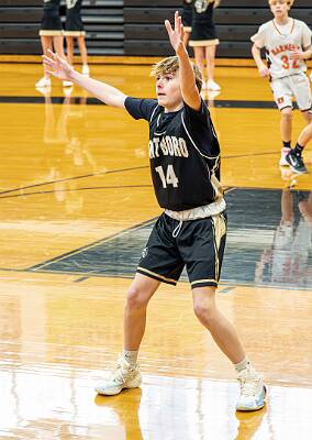 17: ptPleasantBasketball-129