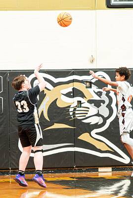 35: ptPleasantBasketball-147