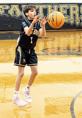 12: ptPleasantBasketball-179