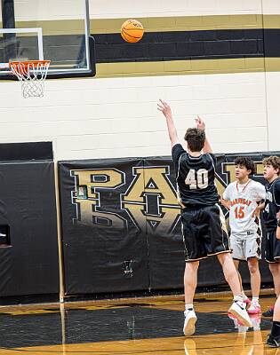 10: ptPleasantBasketball-76