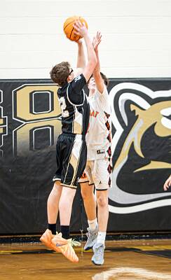 25: ptPleasantBasketball-91