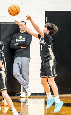 27: ptPleasantBasketball-93